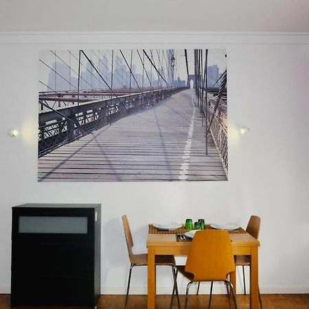 Ixelles: Superbe Appartement, Idealement Situe ブリュッセル エクステリア 写真
